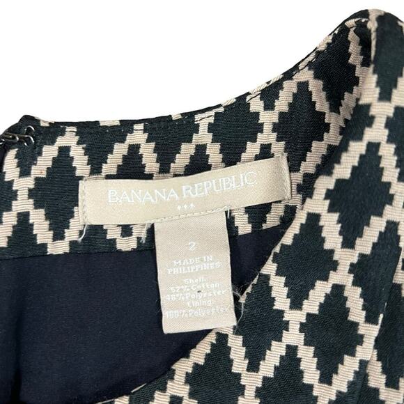 Banana Republic Pencil Dress Black Tan Ikat Sheath Sleeveless Career wear Size 2 - Picture 2 of 7